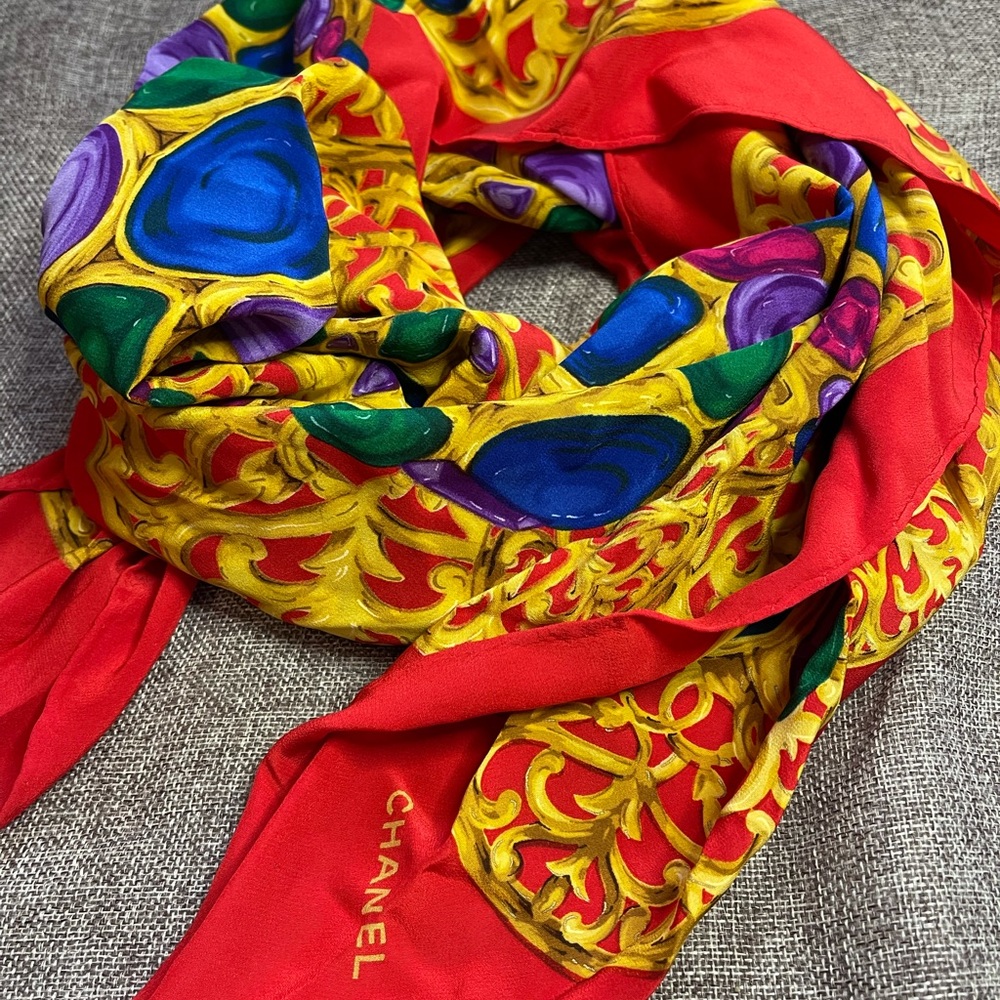 CHANEL 90*90cm Silk Scarf